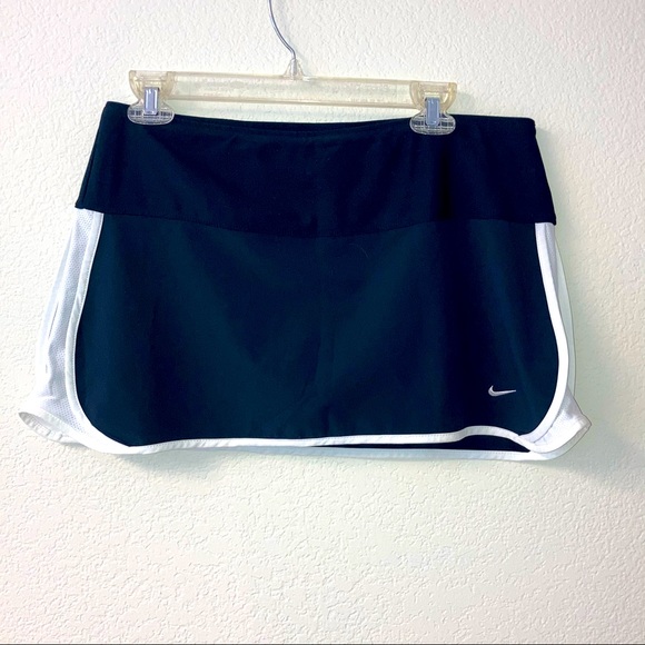 Nike Pants - ***SOLD*** EB Nike Skort FitDry Athletic